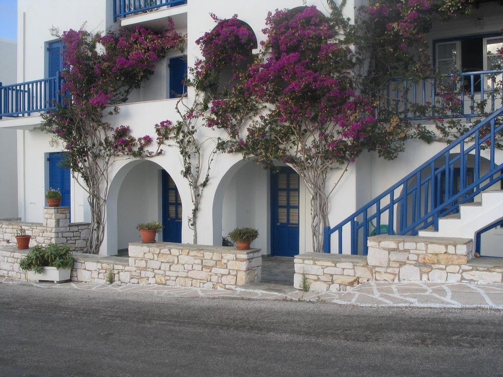 Hotel Bocamviglies By The Sea Naoussa Esterno foto