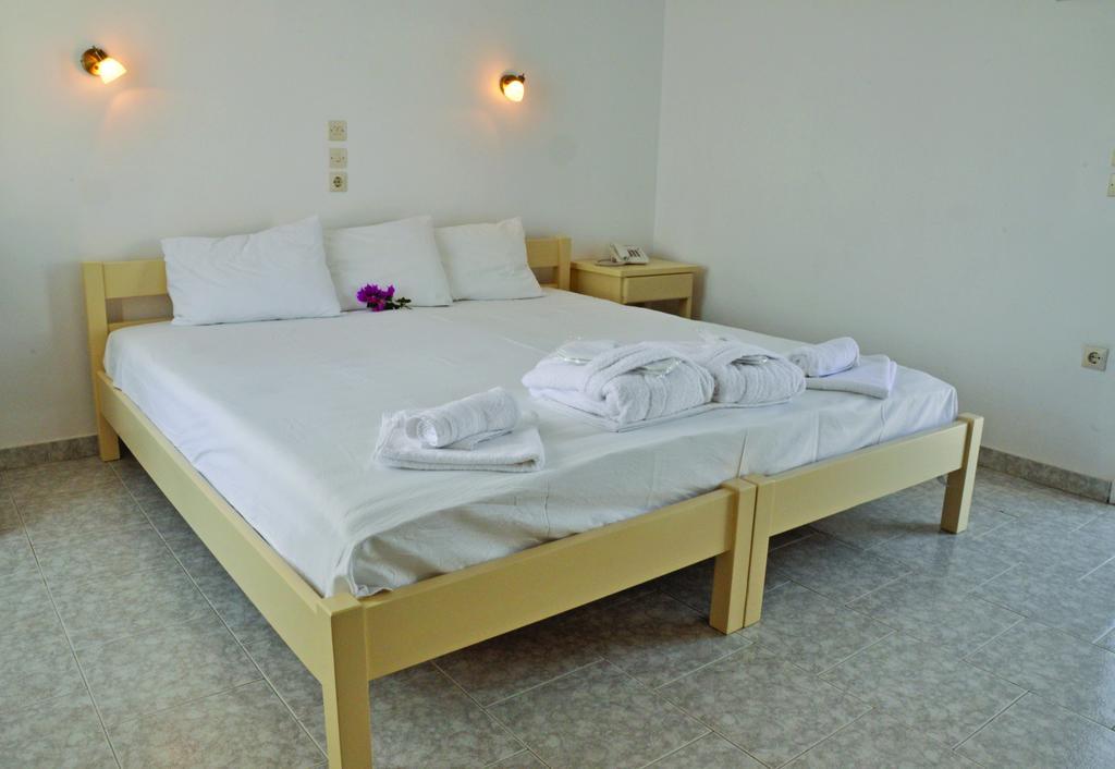 Hotel Bocamviglies By The Sea Naoussa Esterno foto